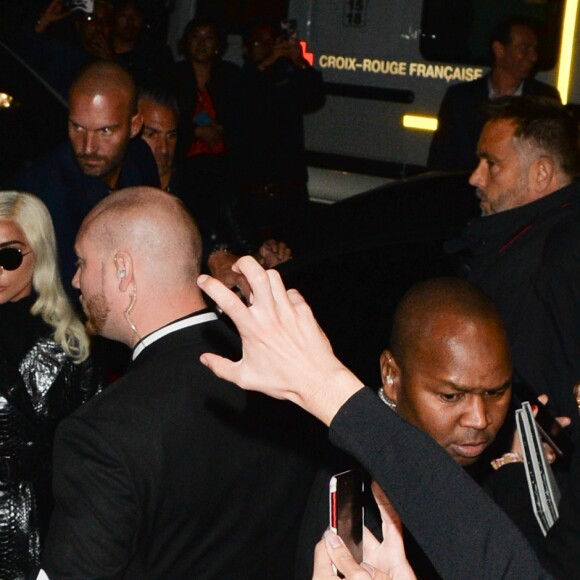 Lady Gaga - Défilé Céline, collections prêt-à-porter et homme printemps-été 2019 à l'Hôtel de Ville de Paris le 28 septembre 2018.