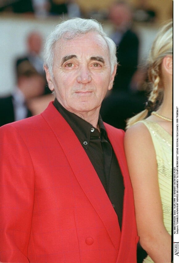 Charles Aznavour au Festival de Cannes en 1999.