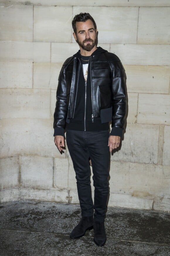 Justin Theroux au photocall du défilé Louis Vuitton PAP femme printemps / été 2019 au Louvre à Paris le 2 octobre 2018 © Olivier Borde / Bestimage
