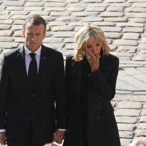 Emmanuel et Brigitte Macron - Arrivées à l'hommage national à Charles Aznavour à l'Hôtel des Invalides à Paris. Le 5 octobre 2018 © Jacovides-Moreau / Bestimage