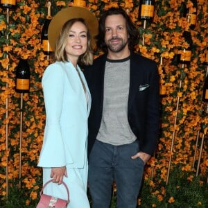 Olivia Wilde et son compagnon Jason Sudeikis à la 9ème édition du "Veuve Clicquot Polo Classic" au Will Roger State Historic Park à Los Angeles, le 6 octobre 2018.