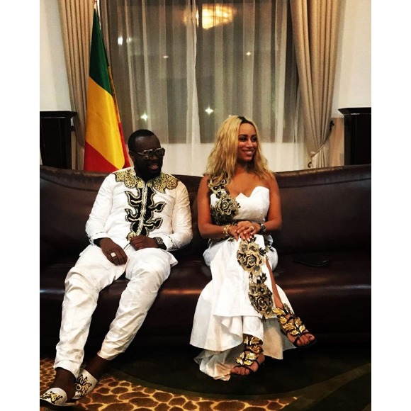 Maître Gims et sa femme DemDem ont rencontré le président de la république du Mali, Ibrahim Boubacar Keïta. Photo postée sur Instagram en janvier 2017.