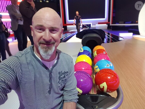 Vincent Lagaf' sur le tournage de son émission "Strike" sur C8, mai 2018