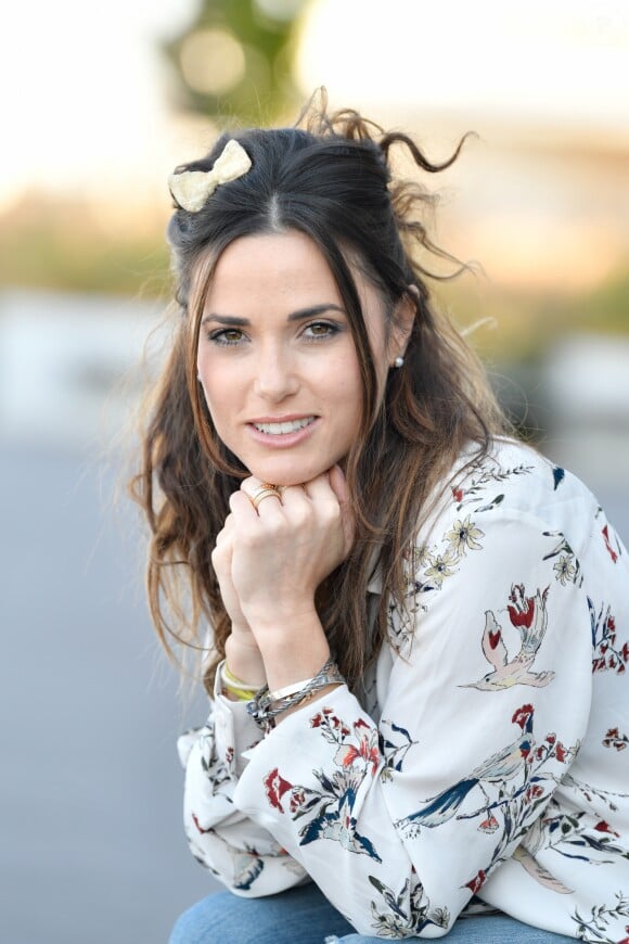 Exclusif - Capucine Anav dans les locaux de Webedia pour une interview pour Purepeople.com à Levallois-Perret le 10 octobre 2018.