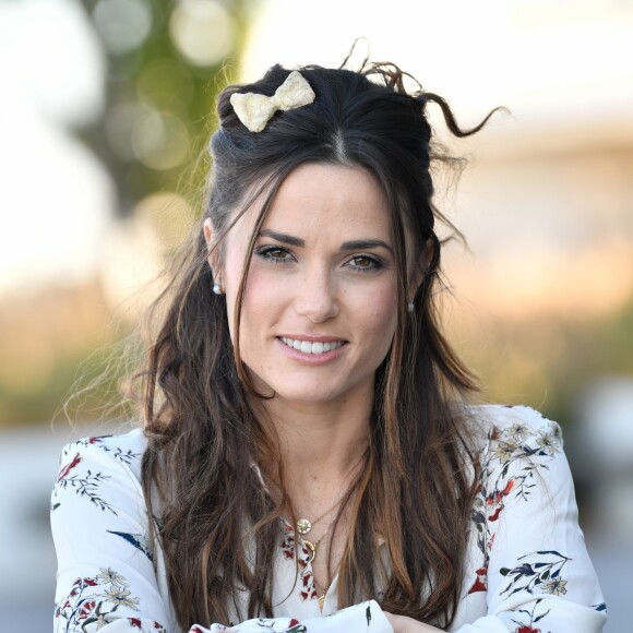 Exclusif - Capucine Anav dans les locaux de Webedia pour une interview pour Purepeople.com à Levallois-Perret le 10 octobre 2018.