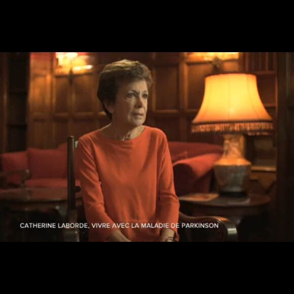 Catherine Laborde se livre sur la maladie de Parkinson dont elle souffre dans "Sept à Huit" dimanche 14 octobre 2018 - TF1