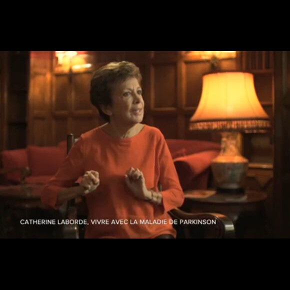 Catherine Laborde se livre sur la maladie de Parkinson dont elle souffre dans "Sept à Huit" dimanche 14 octobre 2018 - TF1