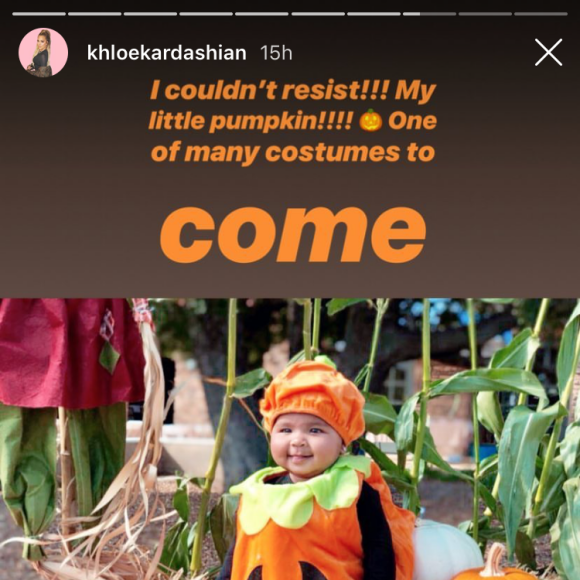 True, la fille de Khloé Kardashian et Tristan Thompson, déguisée en citrouille à l'approche d'Halloween. Photo publiée par Khloé Kardashian sur Instagram le 14 octobre 2018.