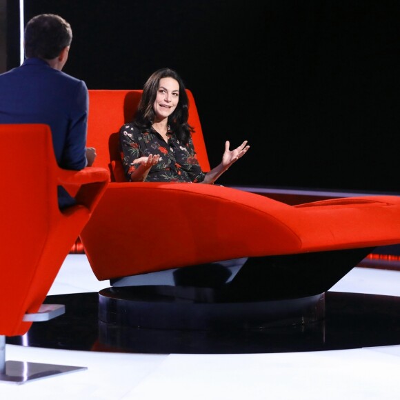 Exclusif - Marc-Olivier Fogiel et Lio - Enregistrement de l'émission "Le Divan" avec Lio en invitée et présentée par Marc-Olivier Fogiel, qui sera diffusée le 26 octobre sur France 3. Le 16 octobre 2018 © Dominique Jacovides / Bestimage