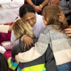 Alexandra Rosenfeld et sa fille rencontrent la guide spirituelle Amma à Châlons-en-Champagne. Octobre 2018.