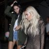 Kim Kardashian  et Kendall Jenner sortent du restaurant Craig's à Los Angeles Le 27 Août 2016 
