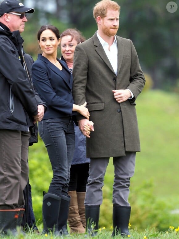 Le prince Harry, duc de Sussex, et Meghan Markle, duchesse de Sussex, assistent à l'inauguration d'un site de 20 hectares pour The Queen's Commonwealth Canopy à Auckland, Nouvelle-Zélande, le 30 octobre 2018.