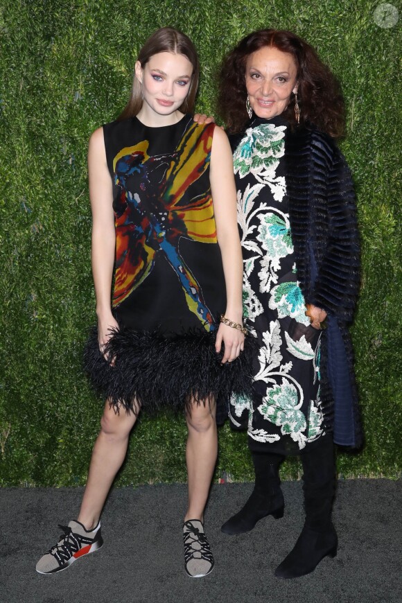 Kristine Froseth et Diane von Furstenberg assistent au gala du CFDA/Vogue Fashion Fund au Brooklyn Navy Yard. New York, le 5 novembre 2018.