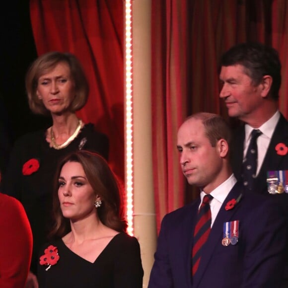 Kate Catherine Middleton, duchesse de Cambridge et le prince William, duc de Cambridge - La famille royale d'Angleterre au Royal Albert Hall pour le concert commémoratif "Royal British Legion Festival of Remembrance" à Londres. Le 10 novembre 2018