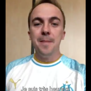 Frankie Muniz, ex-star de la série Malcolm, a enfilé le maillot de l'Olympique de Marseille et enregistré un message vidéo pour les fans de l'OM lors de sa participation au Hero Festival, qui s'est tenu dans la cité phocéenne les 10 et 11 novembre 2018.