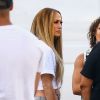 Jennifer Lopez sur le tournage d'un vidéo-clip avec DJ Khaled à Miami, le 15 novembre 2018.