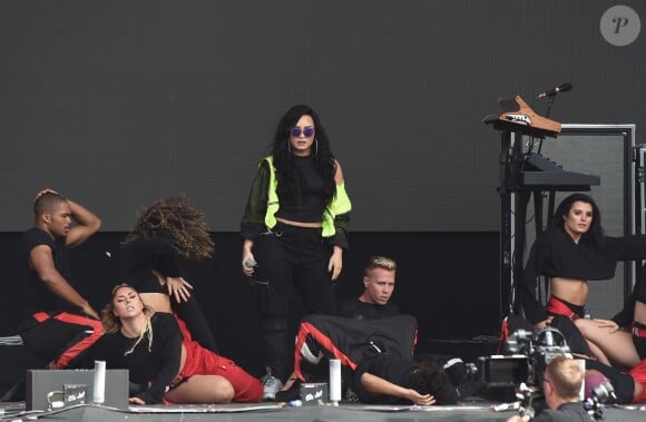 Demi Lovato et ses danseuses en concert au BBC Biggest Weekend à Swansea, le 26 mai 2018