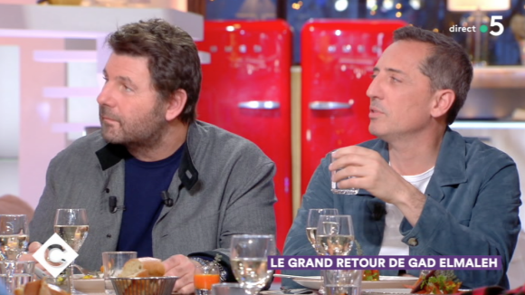 Gad Elmaleh parle de son ex Anne Brochet dans l'émission C à Vous le 20 novembre 2018.