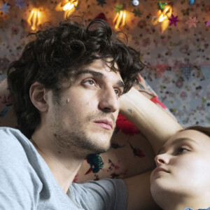 Louis Garrel et Lily-Rose Depp - Extrait de L'homme fidèle.