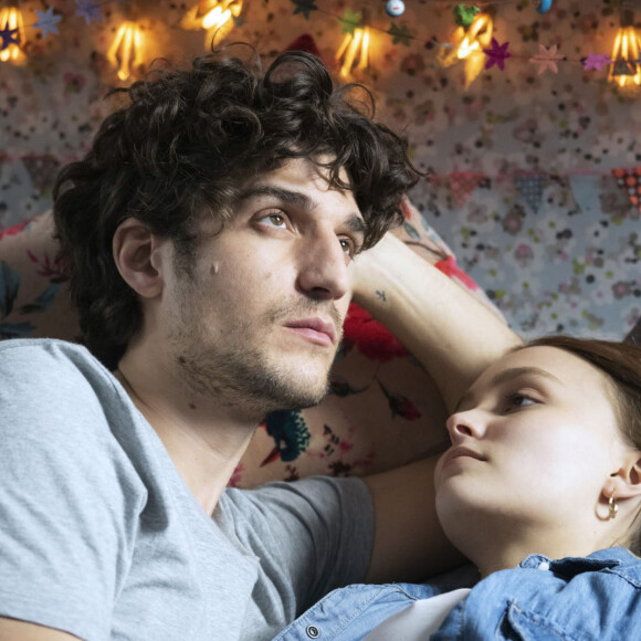 Louis Garrel et Lily-Rose Depp - Extrait de L'homme fidèle.