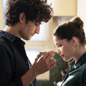 Louis Garrel et Laetitia Casta - Extrait de L'homme fidèle.