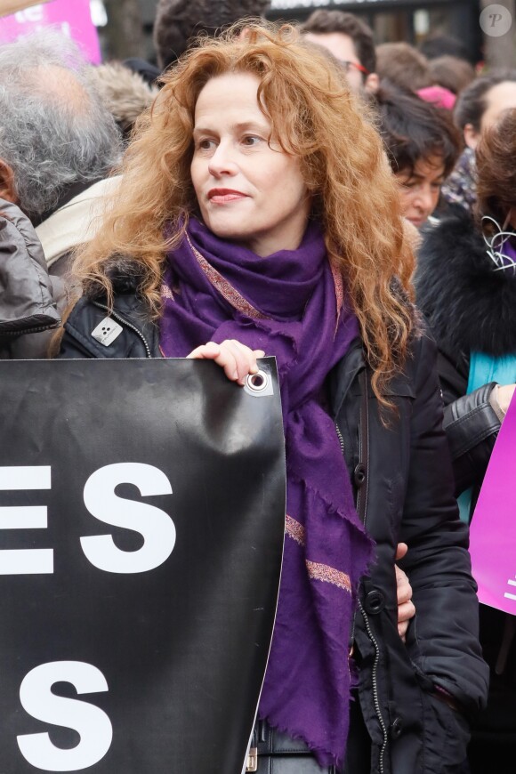 Sophie Darel lors de la manifestation organisée contre les violences faites aux femmes dans le quartier de l'Opéra à Paris, le 24 novembre 2018. © CVS/Bestimage