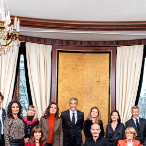 Exclusif - Olivier Benkemoun (CNews) , Anaïs Bouton (Paris Première) , Christophe Carrière (L'Express) , Aïda Touihri, Anne Michelet (Version Femina) , Candice Mahout (BFMTV) , Juliette Binoche (Présidente d'Honneur) , Medhi Hamdi, Caroline Mangez (Paris Match) , Laurent Weil Canal +) , Véronique Vatinos (Elle) , Ariane Massenet , Rachid M'Barki (BFMTV) , Marc-Olivier Fogiel (RTL) , Clément Ghys (M-Le Monde) , Sarah Lecoeuvre (Le Figaro) , Guillaume Lacroix (Brut) et Estelle Martin (TV5 Monde) - Déjeuner des membres du jury des Globes de Cristal 2019 au restaurant Fouquet's à Paris, France. Le 22 novembre 2018. © Olivier Borde / Bestimage