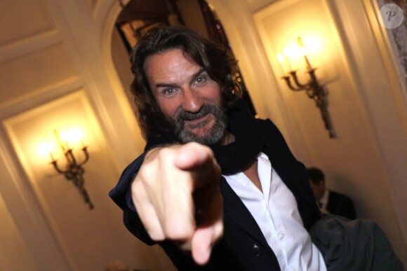Frédéric Beigbeder lors de la soirée du 41ème cocktail des écrivains du Cercle MBC dans les salons du Fouquet's à Paris, France, le 28 novembre 2018. © Cedric Perrin/Bestimage