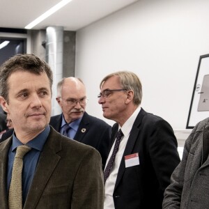 Le prince Frederik de Danemark lors de l'inauguration d'un nouveau laboratoire de recherche à l'université technique du Danemark de Copenhague le 28 novembre 2018.  On November 28th 2018 HRH Crown Prince Frederik participated in the opening of new research labs at DTU (Denmark's Technical University) Lyngby Campus. The research facilities will provide laboratories for studies into arctic technology, geology and geotechnics. The Crown Prince has always had a great interest in the arctic regions having spend several month as part of the Sirius Patrol in northern Greenland.28/11/2018 - Copenhague