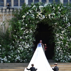 Meghan Markle (duchesse de Sussex) a épousé le prince Harry en la chapelle Saint-George de Windsor le 19 mai 2018. Avait-elle demandé - en vain - de faire vaporiser du désodorisant dans l'église parce qu'elle sentait le renfermé, comme cela a été rapporté par des sources royales bien placées en novembre de la même année ?