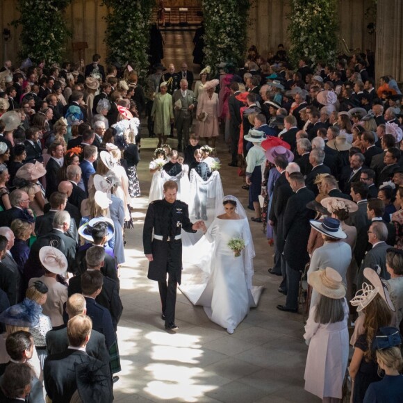 Meghan Markle (duchesse de Sussex) a épousé le prince Harry en la chapelle Saint-George de Windsor le 19 mai 2018. Avait-elle demandé - en vain - de faire vaporiser du désodorisant dans l'église parce qu'elle sentait le renfermé, comme cela a été rapporté par des sources royales bien placées en novembre de la même année ?