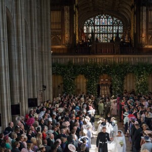 Meghan Markle (duchesse de Sussex) a épousé le prince Harry en la chapelle Saint-George de Windsor le 19 mai 2018. Avait-elle demandé - en vain - de faire vaporiser du désodorisant dans l'église parce qu'elle sentait le renfermé, comme cela a été rapporté par des sources royales bien placées en novembre de la même année ?