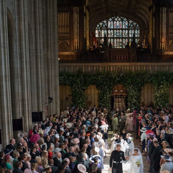 Meghan Markle (duchesse de Sussex) a épousé le prince Harry en la chapelle Saint-George de Windsor le 19 mai 2018. Avait-elle demandé - en vain - de faire vaporiser du désodorisant dans l'église parce qu'elle sentait le renfermé, comme cela a été rapporté par des sources royales bien placées en novembre de la même année ?