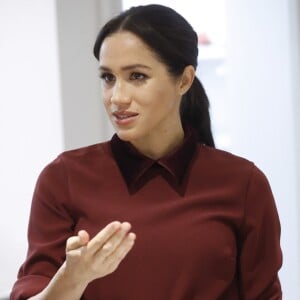 Meghan Markle (enceinte), duchesse de Sussex, à la Hubb Community Kitchen à Londres le 21 novembre 2018.