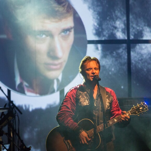 Exclusif - David Hallyday rend hommage à son père Johnny Hallyday, lors d'un concert aux fêtes de Wallonie à Andenne en Belgique le 23 septembre 2018.