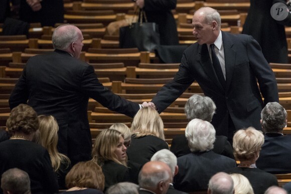 John Brennan, John Kelly - Obsèques de George H.W. Bush à la National Cathedral, Washington, le 5 décembre 2018.