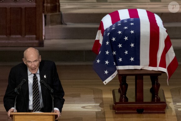Alan Simpson - Obsèques de George H.W. Bush à la National Cathedral, Washington, le 5 décembre 2018.