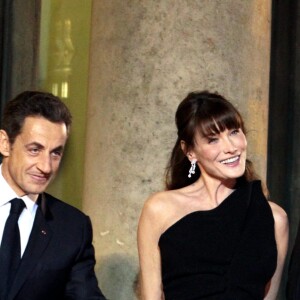 Nicolas Sarkozy et Carla Bruni-Sarkozy à l'Elysée le 2 mars 2011.