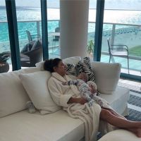 Eva Longoria : Endormie avec Santiago, la craquante photo