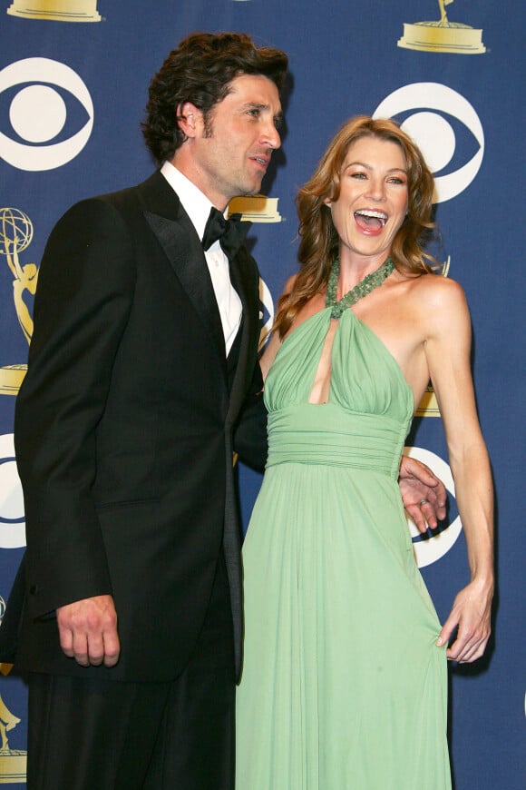 Patrick Dempsey et Ellen Pompeo lors de la cérémonie des Emmy Awards, à Los Angeles, le 18 septembre 2005.