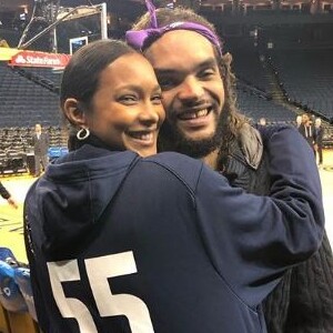 Lais Ribeiro est venue soutenir Joakim Noah lors du match des Grizzlies contre les Warriors le 19 décembre 2018.