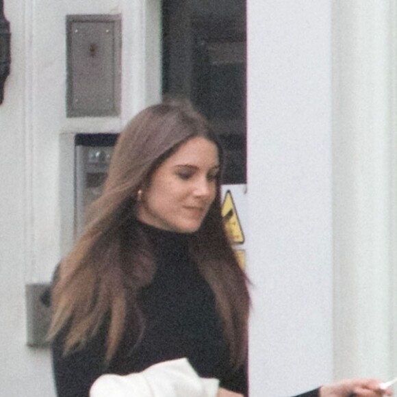 Exclusif - Jason Statham et sa fiancé Rosie Huntington-Whiteley font du shopping dans la boutique de décorations d'intérieurs "Rose Uniacke Interiors" à Londres, le 22 novembre 2018.