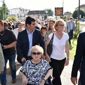 Inauguration de la rue Jacques et Bernadette Chirac, par la femme de l'ancien président de la République, Bernadette Chirac (en fauteuil roulant) et sa fille Claude, à Brive-la-Gaillarde. Le 8 juin 2018.
