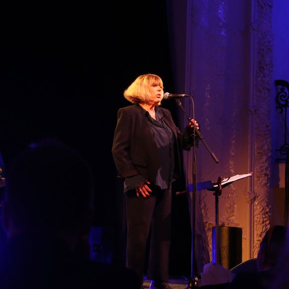 Marianne Faithfull - Soirée "ICCARRE" (Intermittents en Cycles Courts, les Anti Rétroviraux Restent Efficaces), la juste posologie dans les traitements du SIDA, à la maison Jean Paul Gaultier à Paris, le 23 novembre 2015. © Denis Guignebourg/Bestimage
