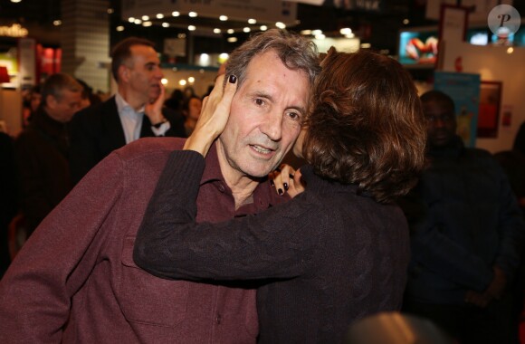 Jean-Jacques Bourdin et sa femme Anne Nivat lors du salon du livre de Paris le 17 Mars 2018 à la Porte de Versailles de Paris. © Denis Guignebourg/Bestimage