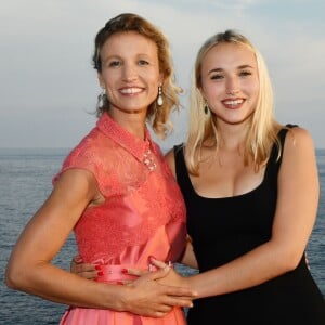 Exclusif - Alexandra Lamy et sa fille Chloé Jouannet - 6ème gala annuel de l'unité d'Antibes Juan les Pins, Vallauris, Golfe Juan, de la Croix Rouge française dans le cadre du prestigieux hôtel Eden Roc au Cap d'Antibes, le 2 juin 2018. © Franck Fernandes / Nice Matin / Bestimage