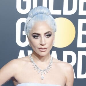 Lady Gaga (robe Valentino, bijoux Tiffany & Co) - Photocall de la 76ème cérémonie annuelle des Golden Globe Awards au Beverly Hilton Hotel à Los Angeles, le 6 janvier 2019.