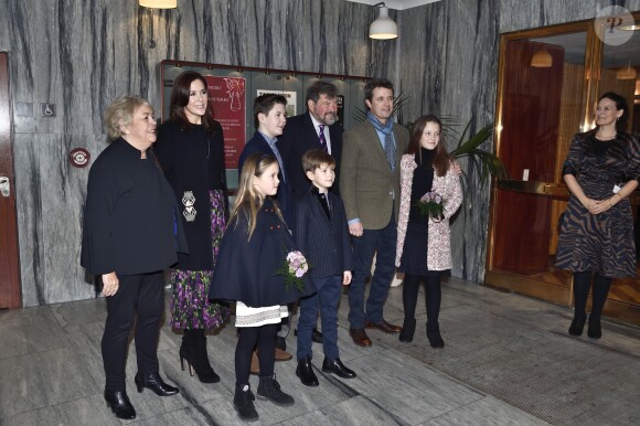 Le prince Frederik et la princesse Mary de Danemark avec leurs enfants, le prince Christian, le prince Vincent, la princesse Isabella, la princesse Josephine, lors du concert de Noël de l'Académie danoise de musique à Copenhague le 8 décembre 2018.