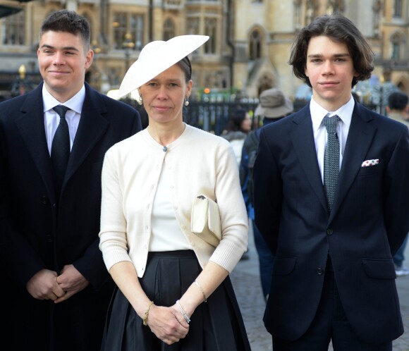 Sarah Armstrong-Jones (Sara Chatto) et ses fils Samuel et Arthur - La famille royale britannique sort de la messe de Thanksgiving en la Chapelle de St Margaret de l'Abbaye de Westminster en l'honneur de l'ancien Lord Snowden à Londres, Royaume Uni, le 7 avril 2017.