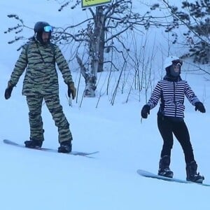Exclusif - Katy Perry et son compagnon Orlando Bloom à la sortie du Cloud Nine Alpine Bistro à Aspen, Colorado, le 30 décembre 2018.